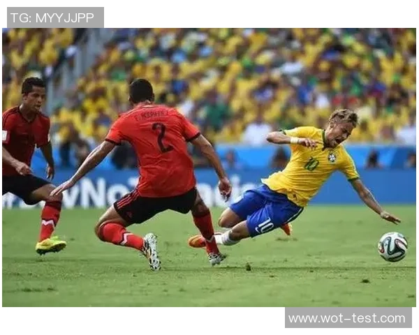 全球足坛十大传奇球星巅峰时刻精彩回顾