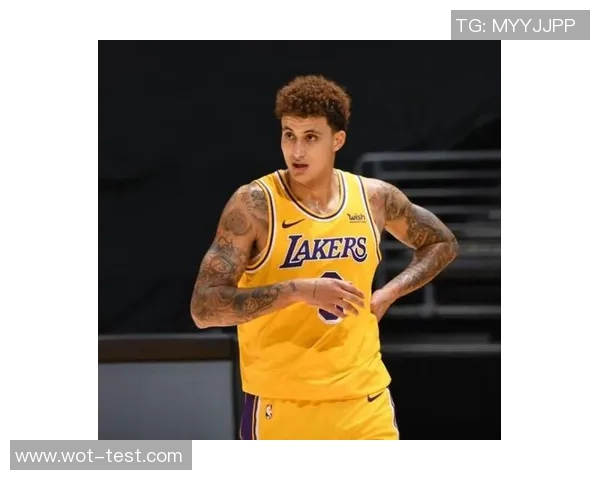 现役足球球星中谁是最帅的？盘点那些颜值与实力并存的球场型男